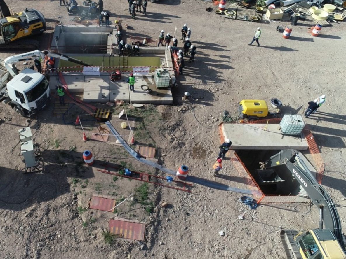 El proyecto alcanza a seis departamentos y busca optimizar el suministro de agua potable mediante mejoras y automatización.