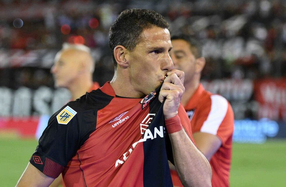 La Fiera se retiró en Newells a los 40 años.