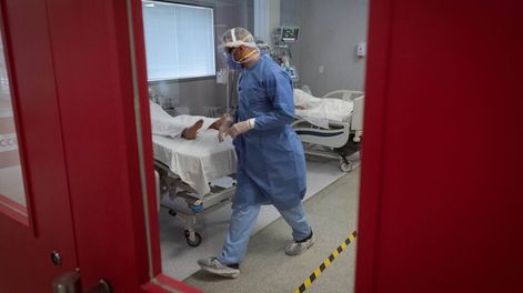 En Mendoza se encuentra ocupado el 40% de las camas de Unidades de Terapia Intensiva (UTI). Foto: Ignacio Blanco /Los Andes
