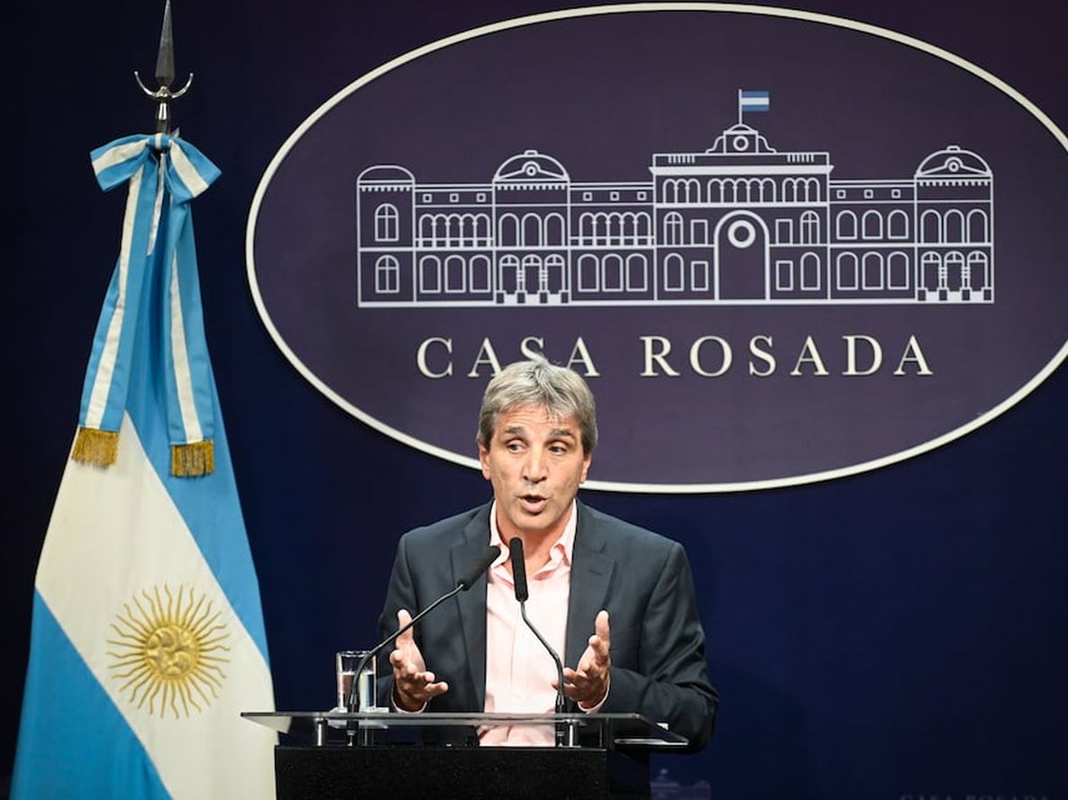 El mministro de Economía, Luis Caputo, adelantó detalles del Prespuesto 2025.  Foto: Mariana Nedelcu