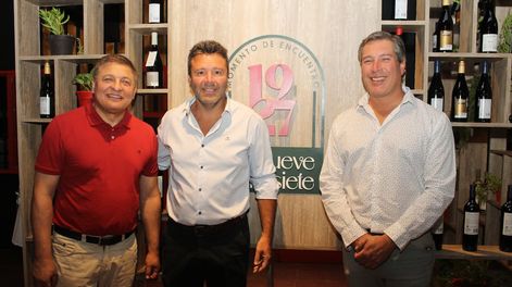 Pipo Álvarez (Vice Primero), Damián Reyes (Presidente) y Mauricio Castillo (Vice Segundo).
