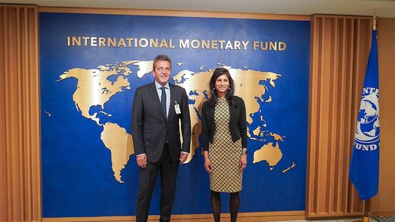 El ministro de Economía, Sergio Massa, mantuvo el miércoles un encuentro con la subdirectora Gerenta del Fondo Monetario Internacional (FMI), Gita Gopinath.