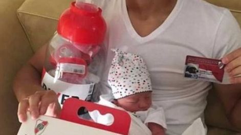 Increíble: bautizaron a su hijo River Plate