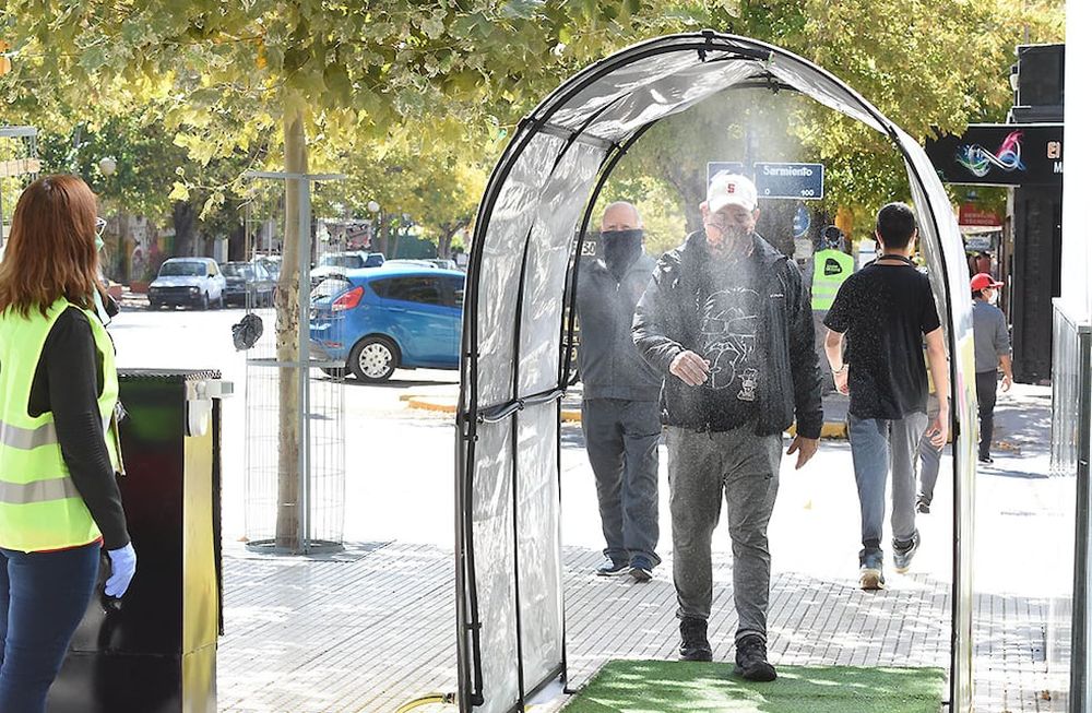 Fueron colocados por varios municipios y tuvieron cierto auge en el inicio de la pandemia. Hoy están abandonados por su casi nula incidencia.