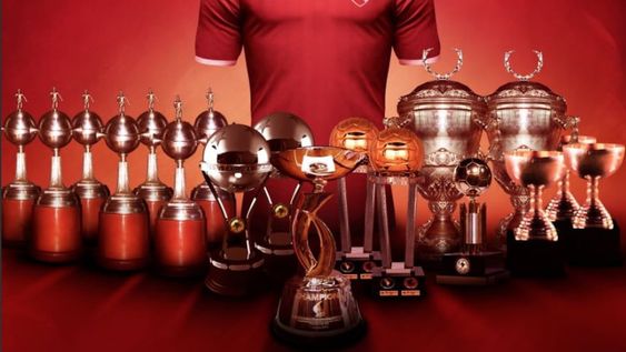 Rey de Copas: todos los títulos internacionales del Rojo