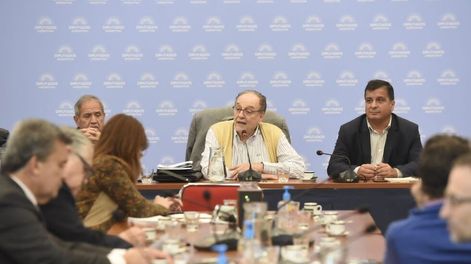 Los Andes | Carlos Heller al encabezar la reunión de la Comisión de Presupuesto