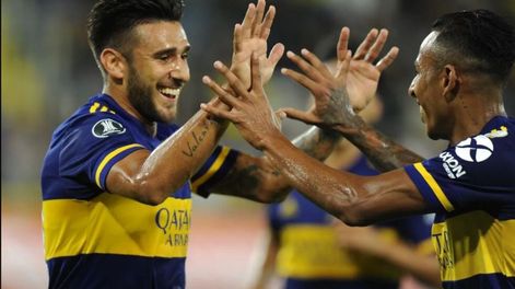El DT de Boca, probó con Toto Salvio como centrodelantero. / Gentileza.