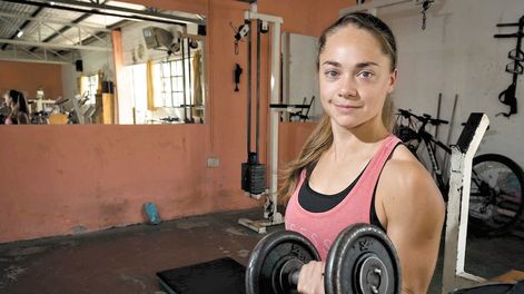 Estefanía Banini  volvió a casa, pensando  en la Selección y en  jugar la Champions