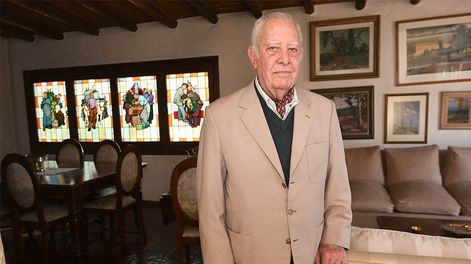 Los Andes | Luis Mathus Escorihuela abogado, académico y político argentino de la Unión Cívica Radical que se desempeñó como senador nacional por la provincia de Mendoza entre 1983 y 1986.Foto: José Gutierrez / Los Andes