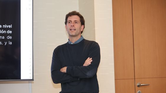 Manuel Pascual Merlo se presentó en el Ciclo Pilares IA en la vertical temática de Agrifood Tech.&nbsp;