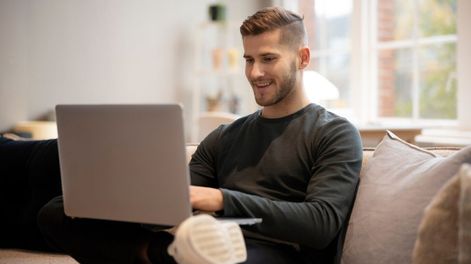 Más de 390.000 profesionales se verán impactados por los cambios en el régimen.