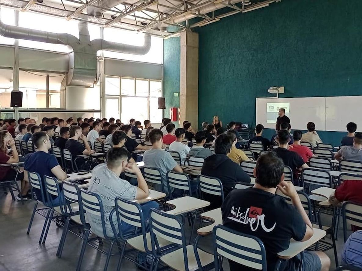 Qué son las microcredenciales, la forma de acreditar saberes específicos y mejorar la inserción laboral