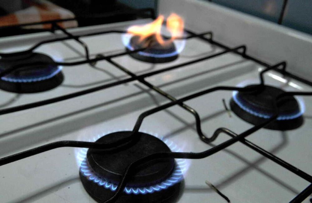Las facturas de gas llegarán con un aumento de casi 57% en el precio del metro cúbico y del 22% en el cargo fijo