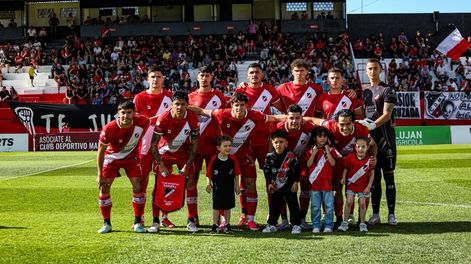 Un entretenido primer tiempo disputaron Deportivo Maipú y Gimnasia de Jujuy
