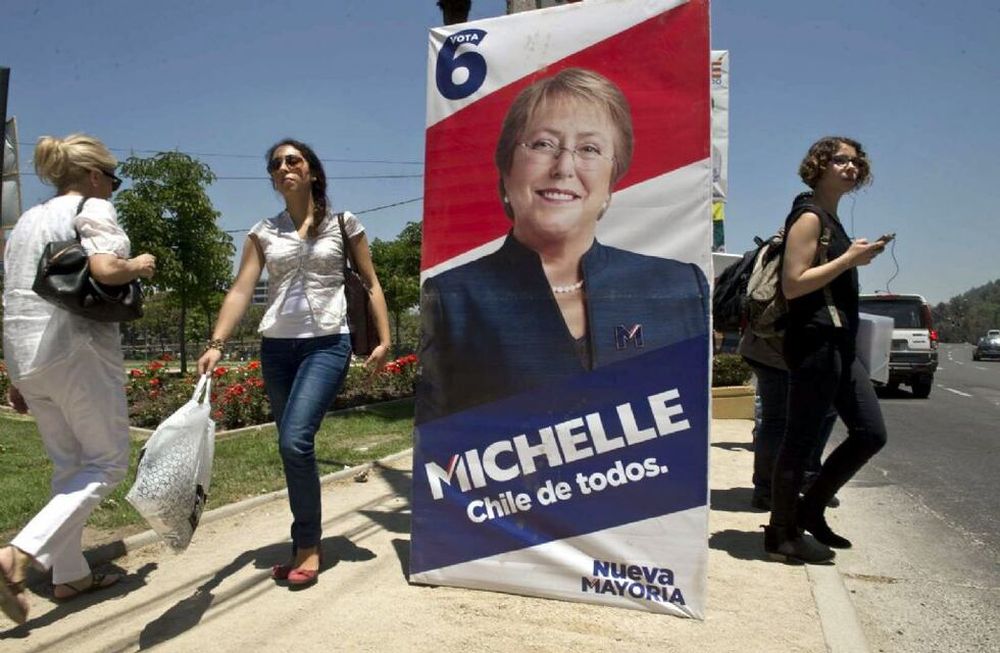 Chile elige presidente con la socialista Bachelet como favorita