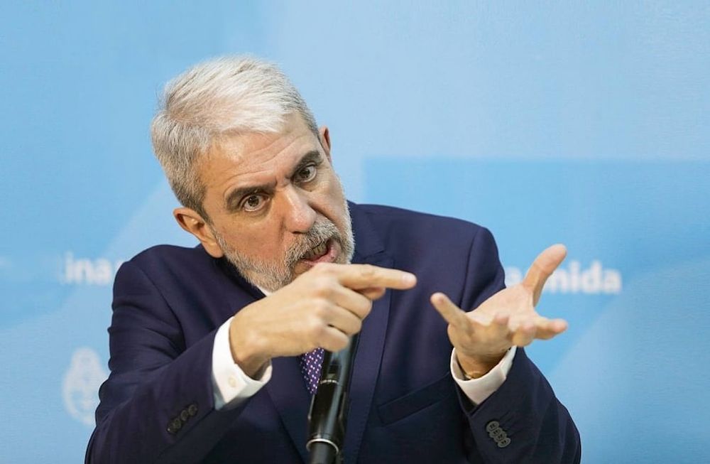 Aníbal Fernández dijo que “las calles van a estar regadas de sangre y muertos” si la oposición gana las elecciones (Foto Presidencia)