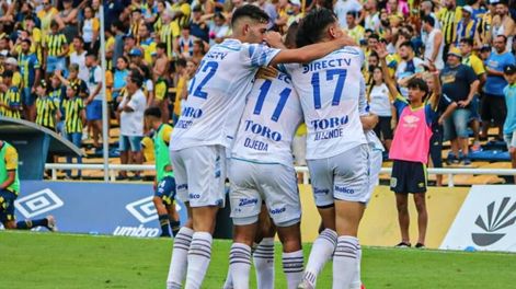 Los Andes | Godoy Cruz ganó en Rosario y sueña con la recuperación en ambas tablas.