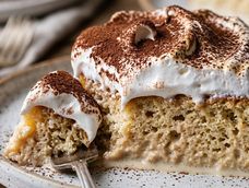 con 6 huevos, azucar y cacao amargo: la receta sencilla para hacer un pastel tres leches delicioso en casa