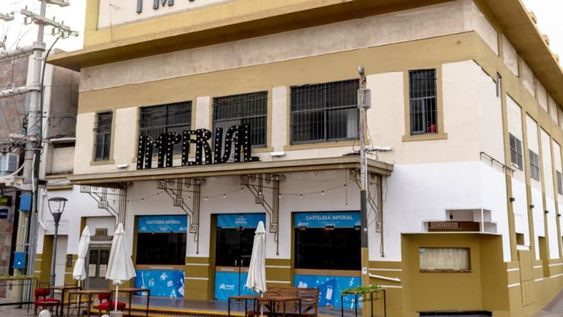 Llega al Imperial de Maipú “No hay 2 sin 3”.