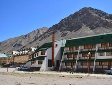 Centro de esquí Penitentes, distante a 160 kilómetros de la ciudad de Mendoza, está situado en plena cordillera sobre la ruta internacional a Chile | Archivo Los Andes