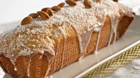 Esta receta logra una textura suave y un sabor natural que atrae. Es ideal para acompañar el desayuno o una merienda de forma saludable.