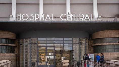 La víctima se encontraba internada en el Hospital Central de Mendoza. Foto Archivo: Ignacio Blanco  / Los Andes