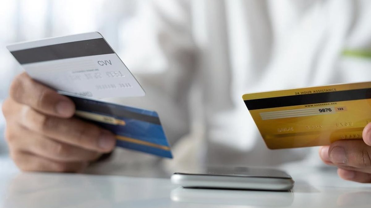Sube la morosidad en créditos personales y tarjetas por mayores costos financieros