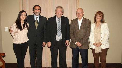 Tarde política para ejecutivos