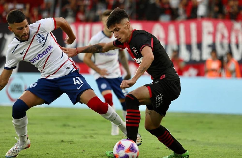 Newells recibió a San Lorenzo en la fecha 8 de la Liga Profesional 2023.
