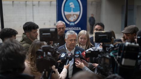 Alfredo Cornejo responderá la demanda de Anabel Fernández Sagasti y dijo que el PJ es un cachivache