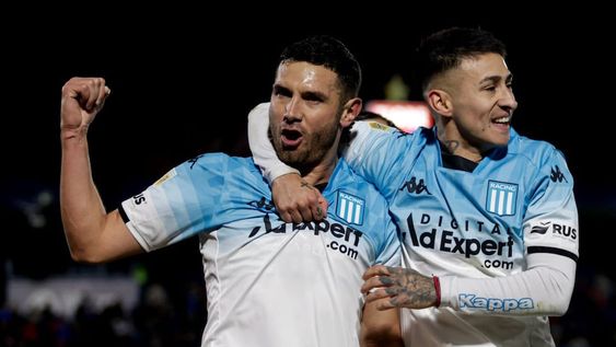 El ex-Instituto Adrián Martínez, marcó un tanto en la goleada 4-0 de Racing ante Tigre por la tercera jornada de la Liga Profesional. (Prensa Racing)