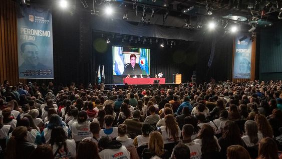 Mendoza es la sede hoy del Frente de Todos a nivel nacional, que convocó a un espacio de debate llamado Peronismo Futuro.Foto: Ignacio Blanco / Los andes