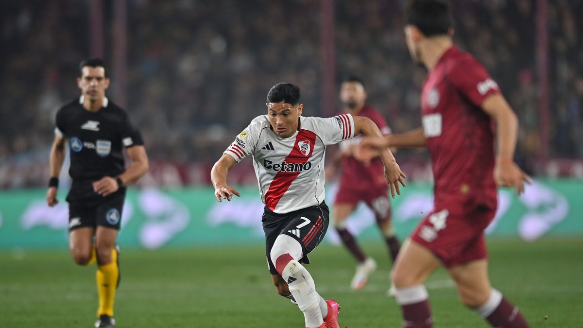 Lanús se lo empató a River en la última jugada del partido