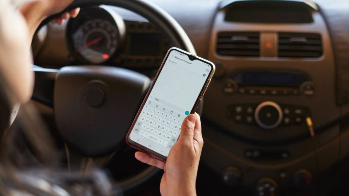 Un experto revela dos trucos para evitar la dependencia del celular durante el día sin dejar de utilizarlo