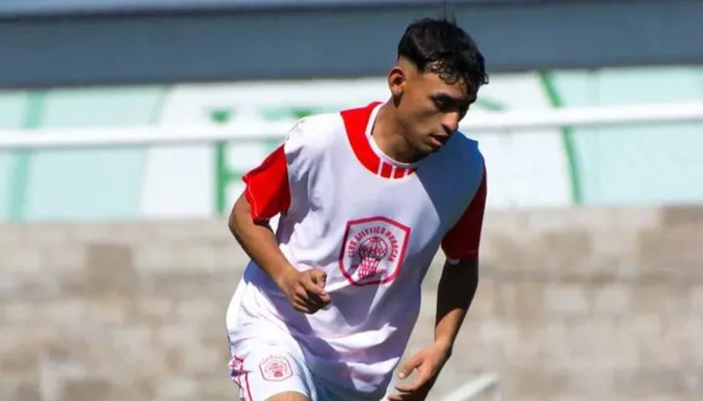 &nbsp;Lautaro Lisandro Sosa, de 20 años, falleció en San Luis. Defendía los colores de Huracán de la provincia puntana.&nbsp;