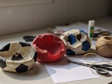 no las descartes: recicla las pelotas pinchadas y convertilas en esta maravillosa idea para decorar no las descartes: recicla las pelotas pinchadas y convertilas en esta maravillosa idea para decorar