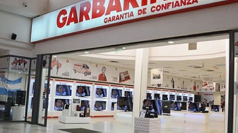 El viejo local de Garbarino en el Mendoza Shopping (Archivo Los Andes)