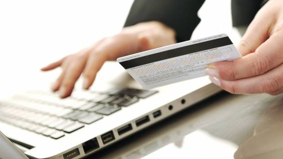 Dólar ahorro: una demanda récord genera inconvenientes en los home banking