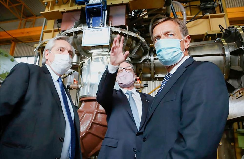 El presidente Fernández y el gobernador Suarez recorrieron el jueves las instalaciones de la metalurgica. Hoy, le pidió al Presidente y a la Vicepresidenta que se pongan a gobernar