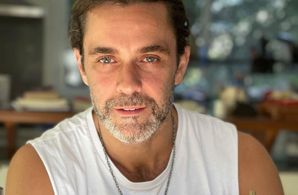 Mariano Martínez y un desnudo total que Instagram no censuró