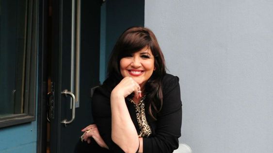 La Negra Vernaci abandonó su programa en vivo por no contar con cuidados contra el coronavirus. No regresarán hasta que el lugar esté en condiciones.