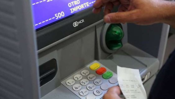 IFE 4: el Gobierno asegura que continuará la asistencia pero evalúa otro formato