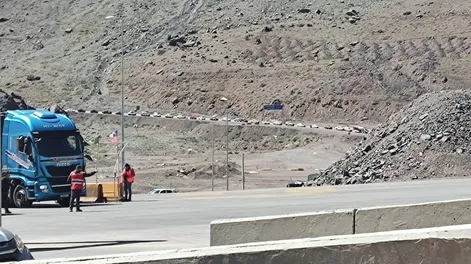 Demoras a Chile, esta mañana se registraron 4 horas de espera. Gentileza / Gendarmería