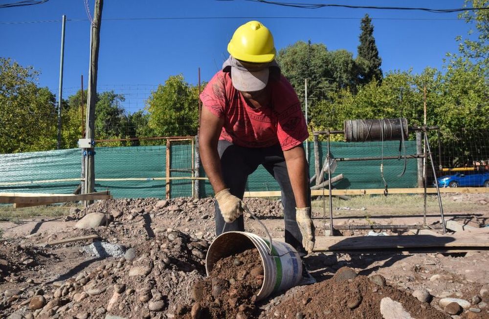 Avanzan las obras en el complejo de viviendas Constituyentes II de Godoy Cruz