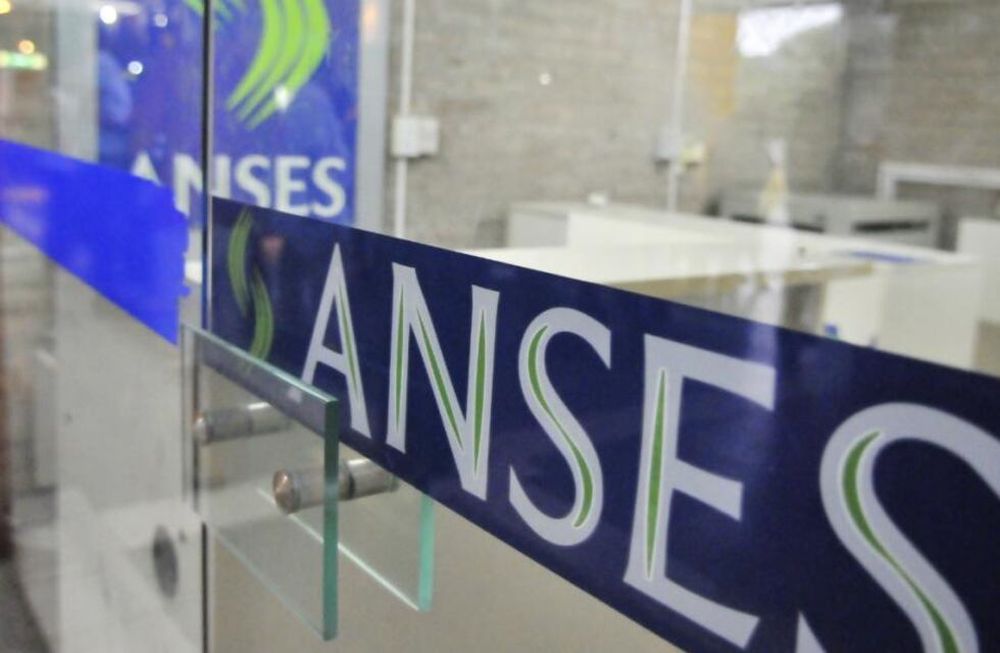 Anses: Quiénes cobran hoy y cómo sigue el calendario en mayo