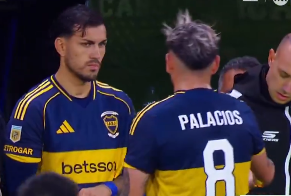 Contrast. Paredes zal starten, maar Palacios was er niet eens bij.