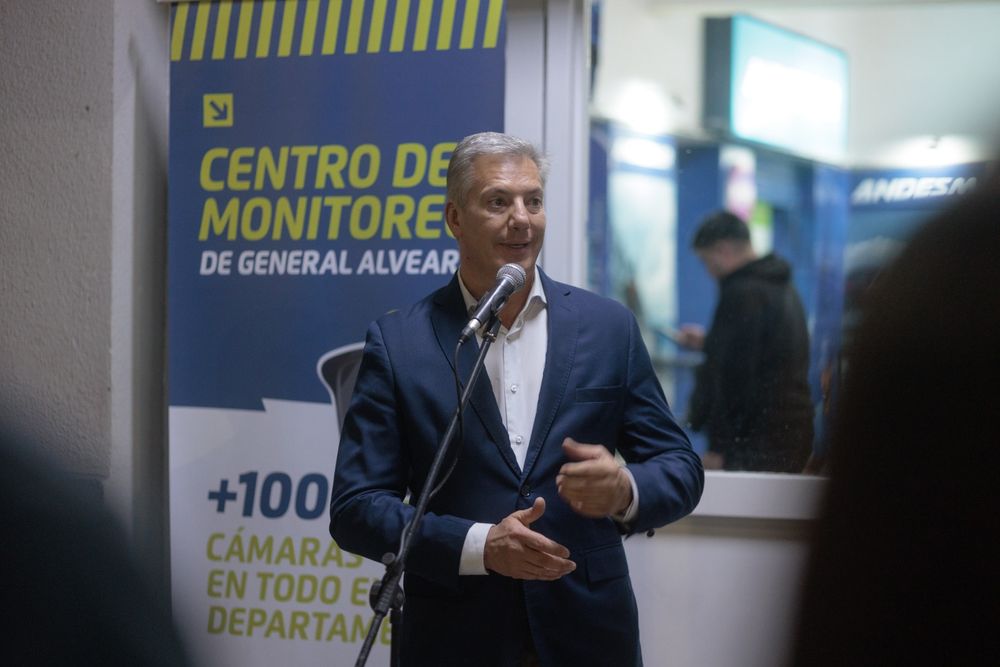 Alejandro Molero, intendente de General Alvear. Alejandro Molero, intendente de General Alvear.