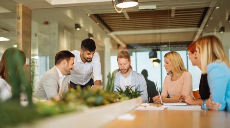 Los Andes | Para lograr que la empresa progrese y siga activa por varias generaciones es fundamental la profesionalización de sus miembros. (Foto: Siglo 21)