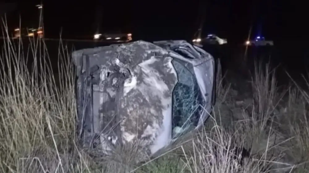 Julio Alberto Castaño volcó en su camioneta y murió. Su prima, al enterarse de la noticia se descompensó y falleció.&nbsp;