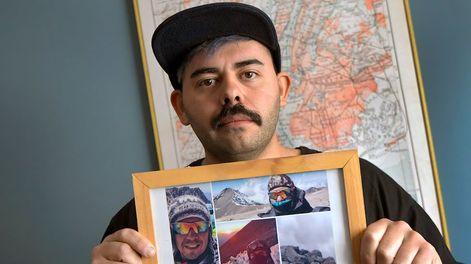 Los Andes | Juan Manuel Tello Díaz murió el 28 de diciembre de 2022 y ordenó usar su dinero para ayudar a comedores sociales. Su hermano Mario organiza colectas para ayudar en su nombre. | Foto:  Orlando Pelichotti / Los Andes